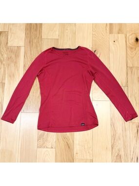 LIKE NEW Patagonia Women’s Capilene Baselayer Long Sleeve Top